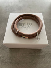 Lade das Bild in den Galerie-Viewer, Endless Engelsflügel Silber incl. Gratischarm