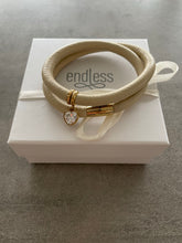 Lade das Bild in den Galerie-Viewer, Endless LOVE Goldshine
