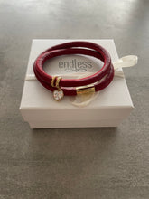Lade das Bild in den Galerie-Viewer, Endless LOVE Goldshine
